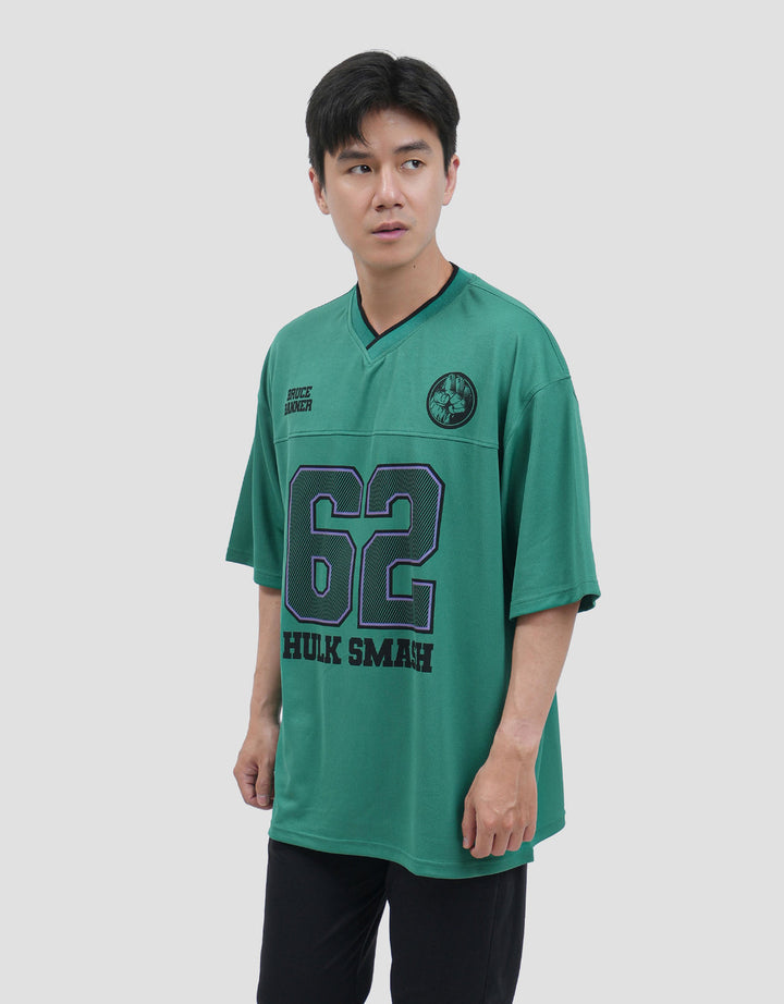 Marvel Varsity Hulk Smash 62 Performance Kaos Oversize Pria