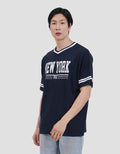 Aos The Jocks Varsity Club-1 Kaos Oversize Pria