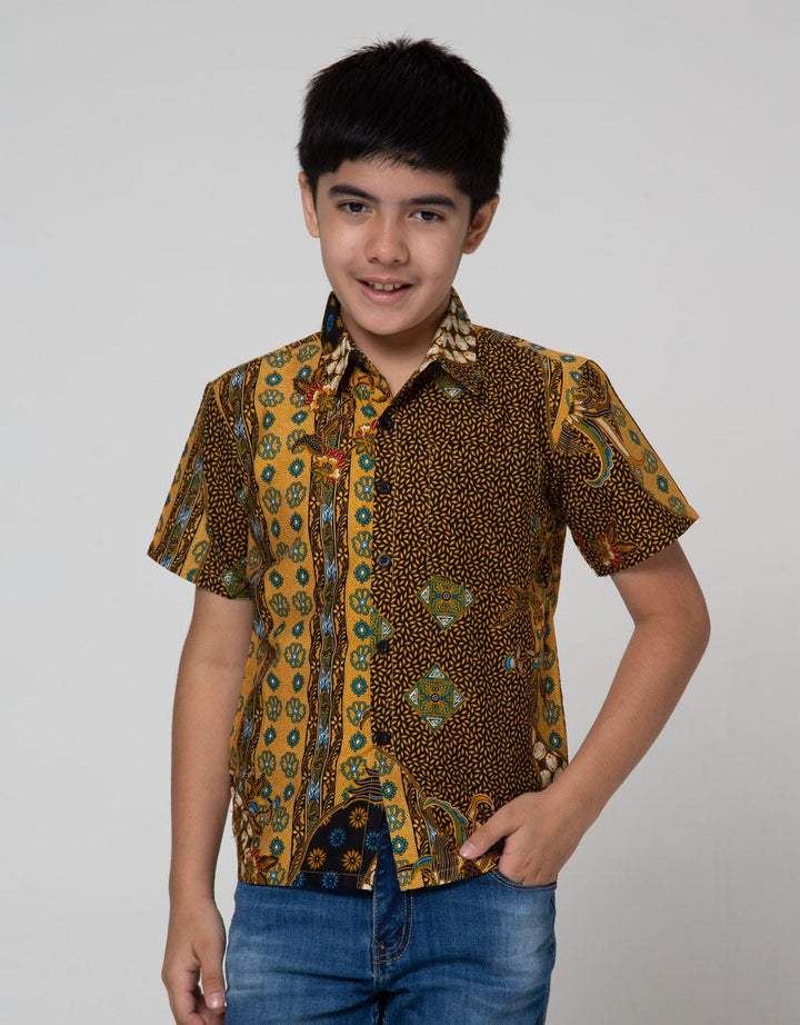 Arjuna Weda Hem Boy Batik Pola