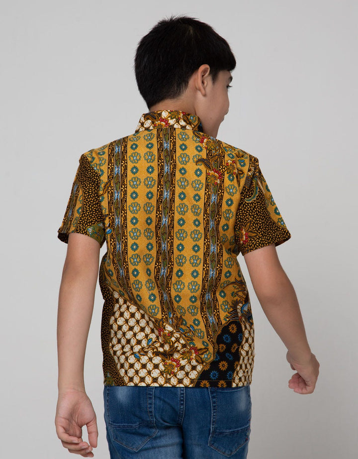 Arjuna Weda Hem Boy Batik Pola