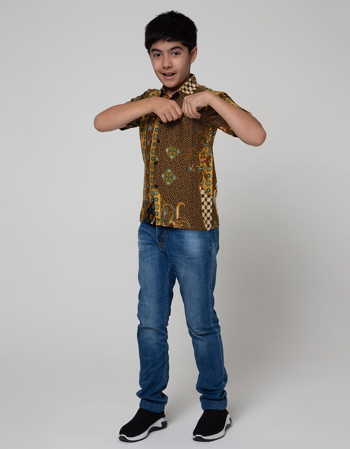 Arjuna Weda Hem Boy Batik Pola