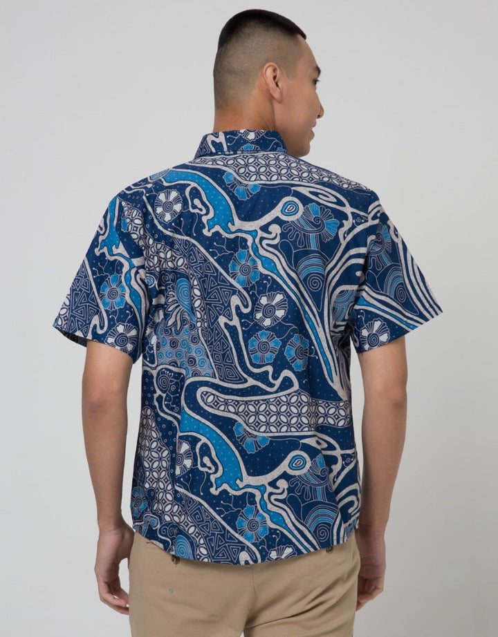 Arjuna Weda Batik Samudra Men's Batik Shirt