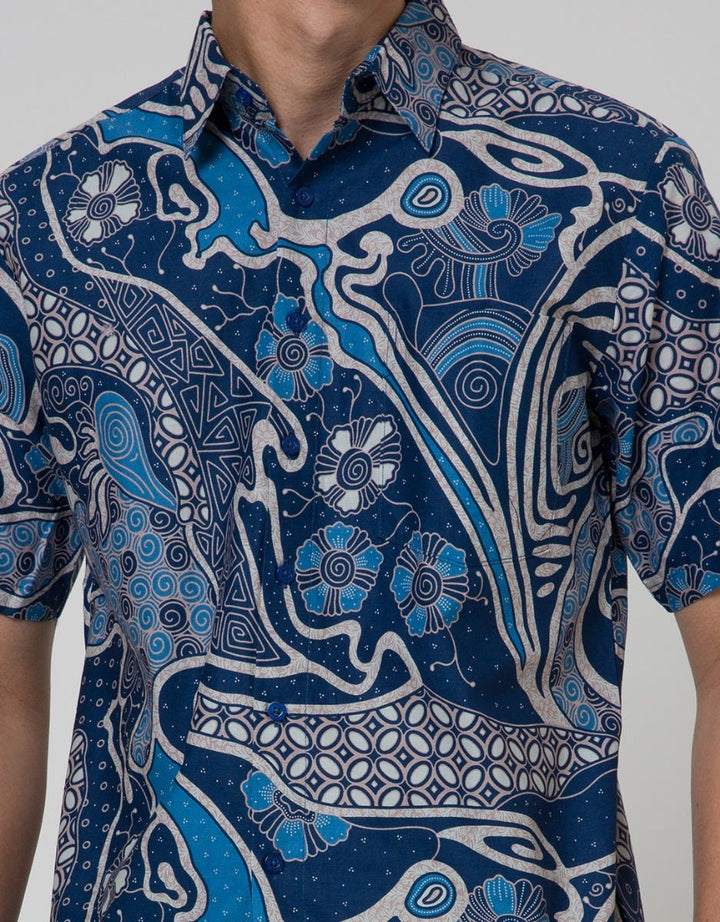 Arjuna Weda Batik Samudra Men's Batik Shirt