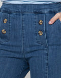 Details Fake Buttons And Diagonal Straight Pocket Women's Denim Culottes