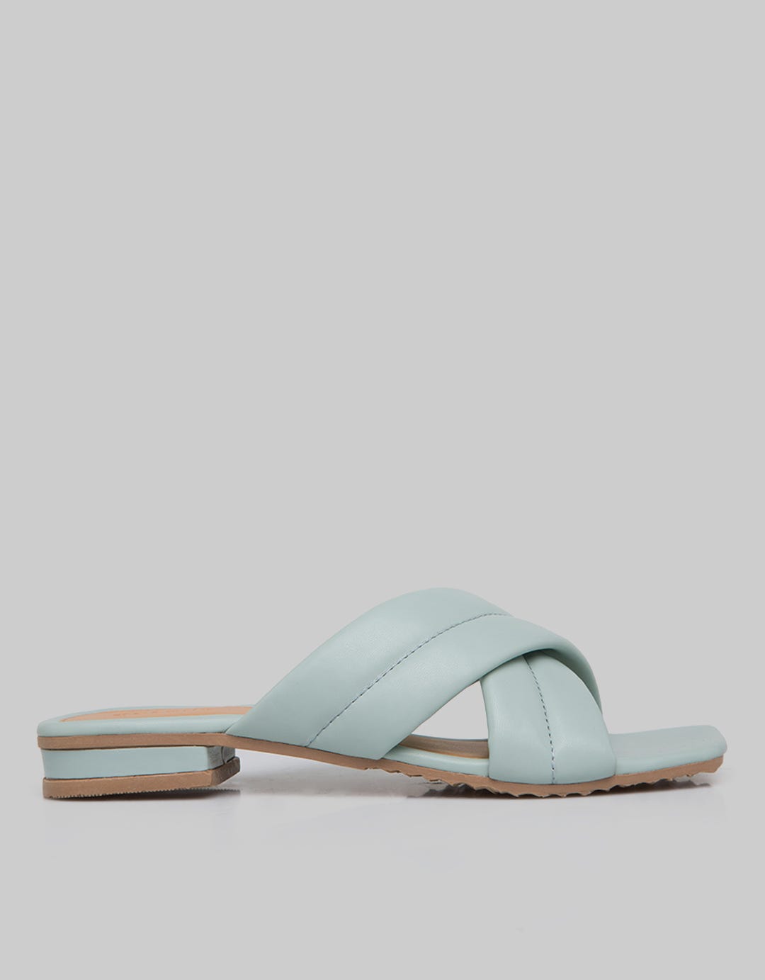 Details Slipper Sandals Cross Strap