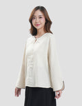 Connexion Lock Scalops Embro Blouse Wanita