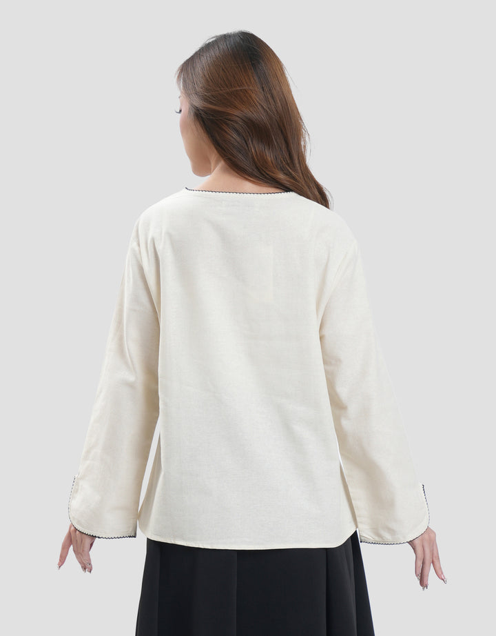 Connexion Lock Scalops Embro Blouse Wanita