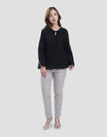 Connexion Lock Scalops Embro Blouse Wanita