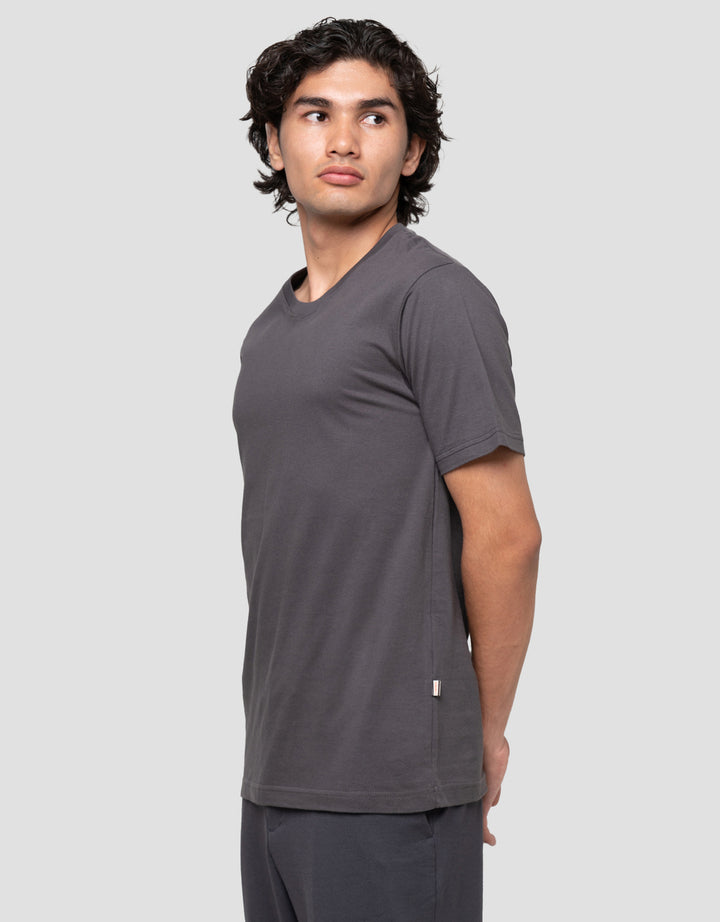 Cardinal Casual Kaos Basic Pria