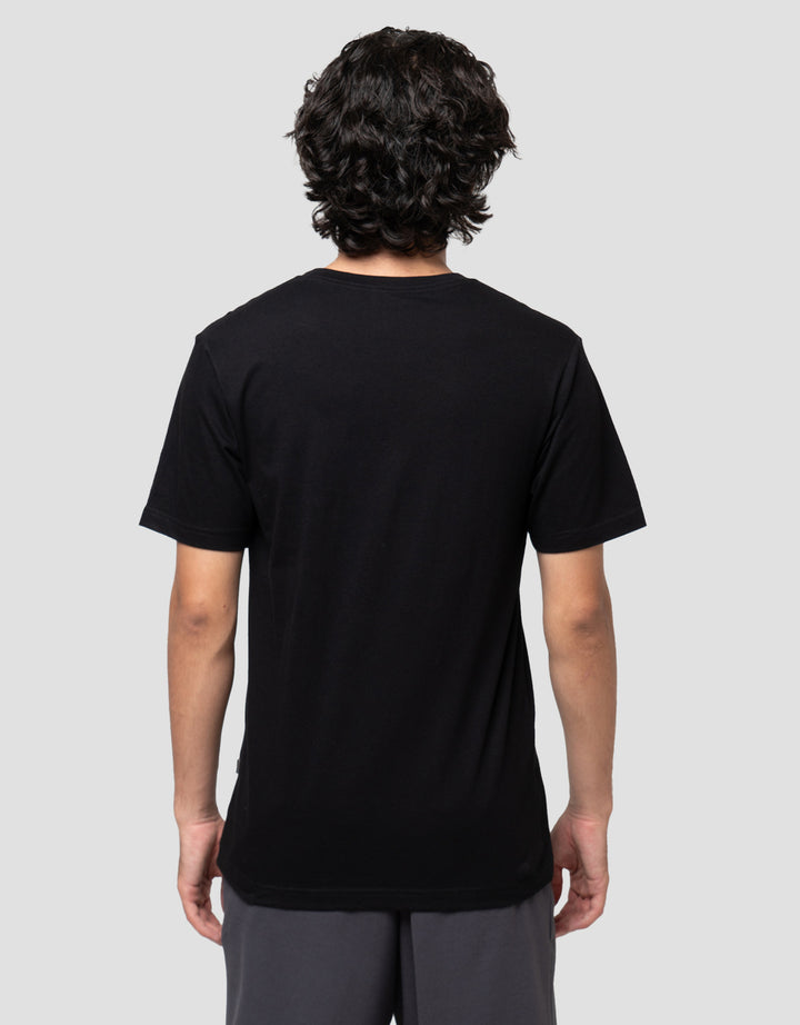 Cardinal Casual Kaos Basic Pria