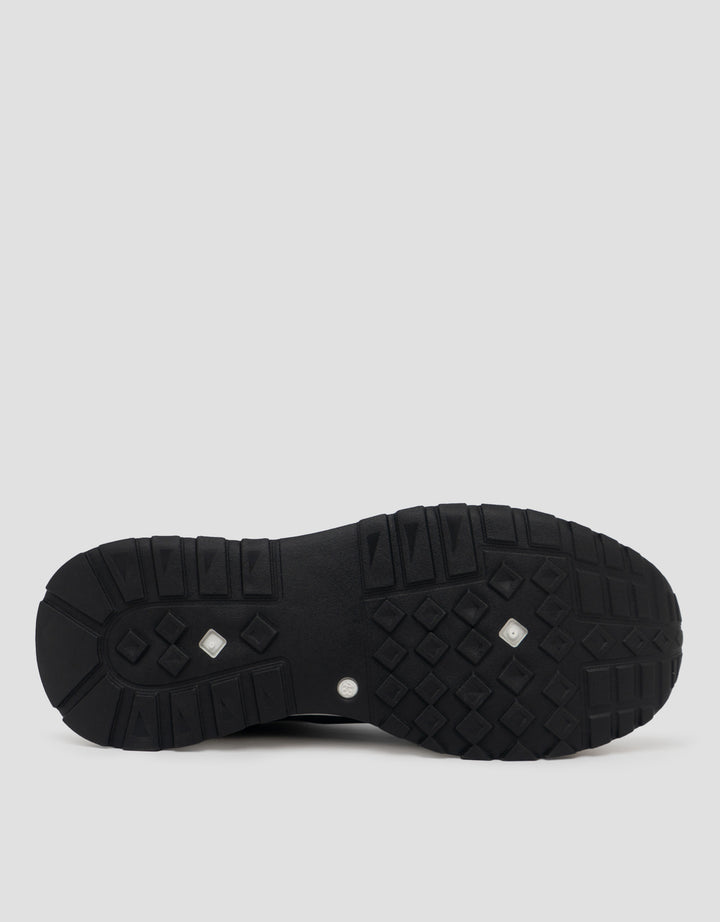 YONGKI KOMALADI SEPATU SNEAKERS S1-MECA214-26 PRIA