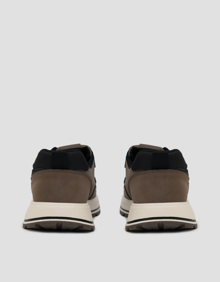 YONGKI KOMALADI SEPATU SNEAKERS S1-MECA216-26 PRIA