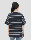 Nevada Stripe Kaos Oversize Wanita