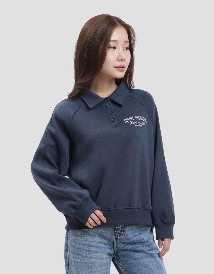 Nevada Fleece Raglan Cut W Collar Sweater Wanita