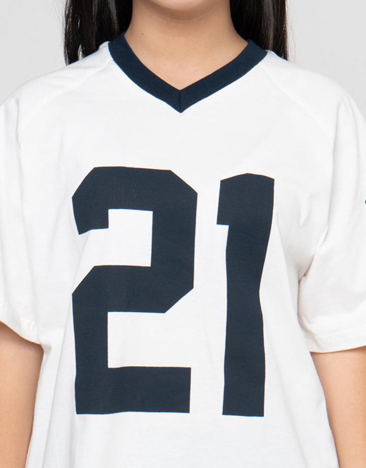 Nevada Raglan 21 Bear Us Kaos Oversize Anak Perempuan