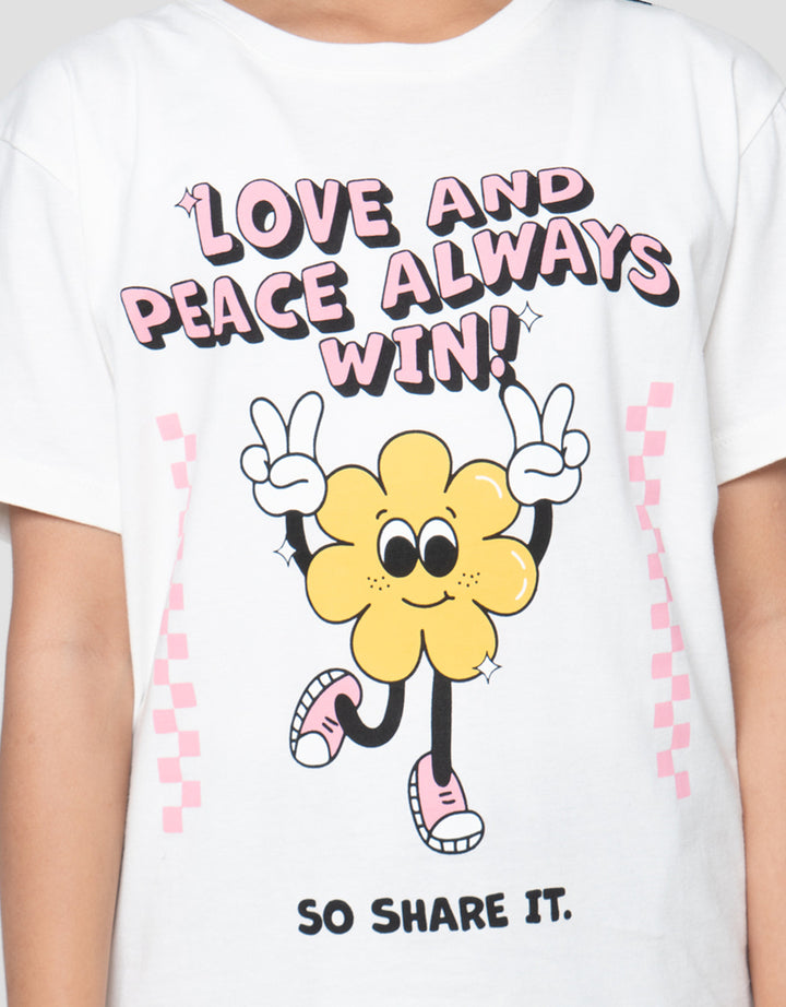 Nevada  Sablon Quote Love and Peace Kaos Anak Perempuan