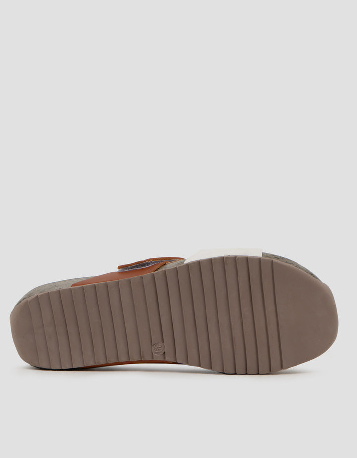Mxm Nevada Slip On Sl02 Wanita