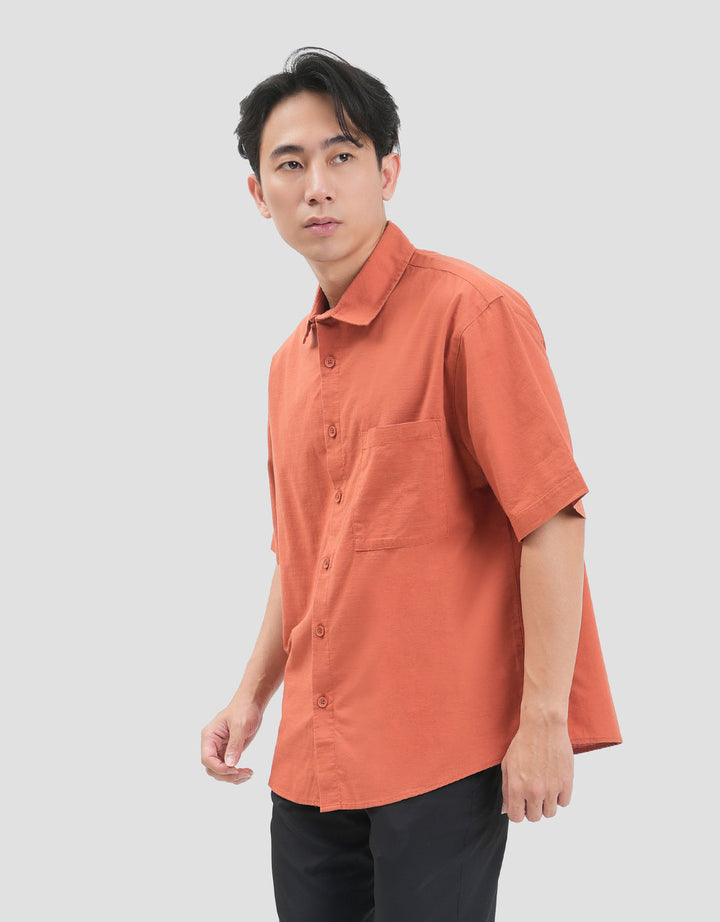 Nevada Basic Solid Slub Reg Collar - Reg Fit Kemeja Pria