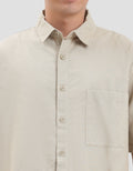 Nevada Basic Solid Slub Reg Collar - Reg Fit Kemeja Pria