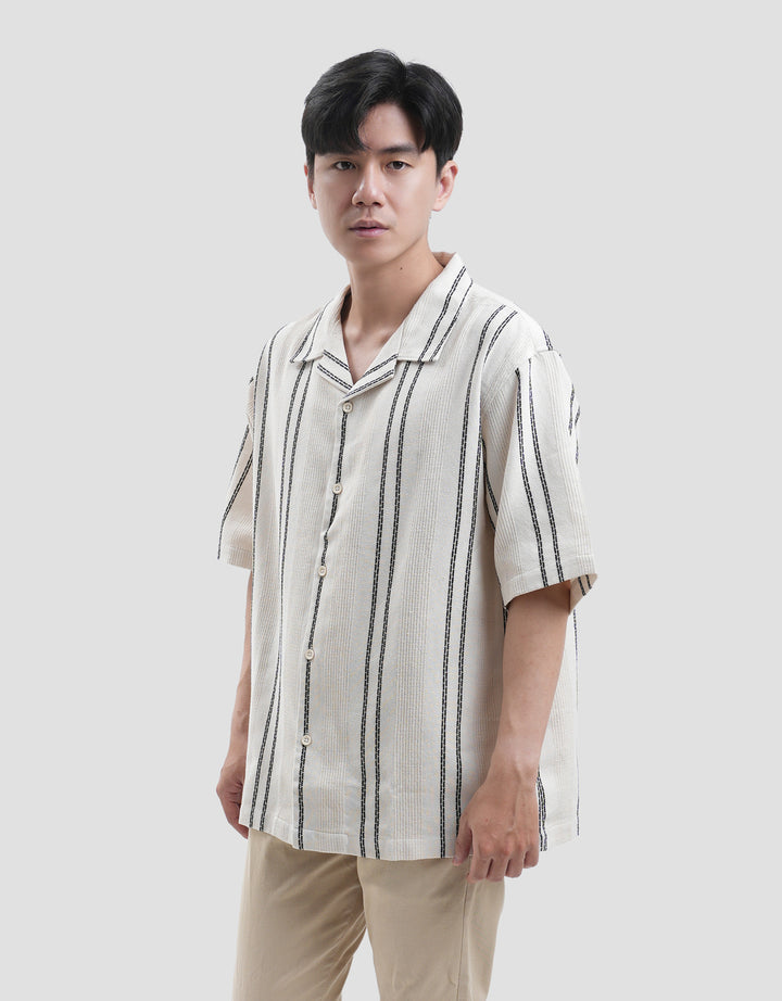 Nevada Stripe Linen Teksture Camp Collar - Boxy Fit Kemeja Pria