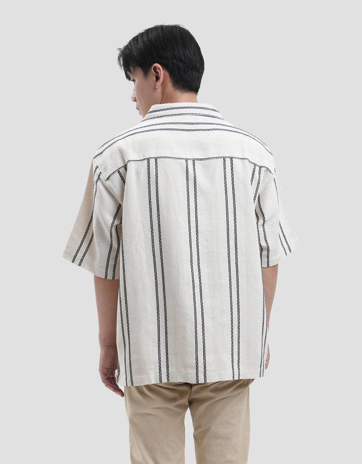 Nevada Stripe Linen Teksture Camp Collar - Boxy Fit Kemeja Pria