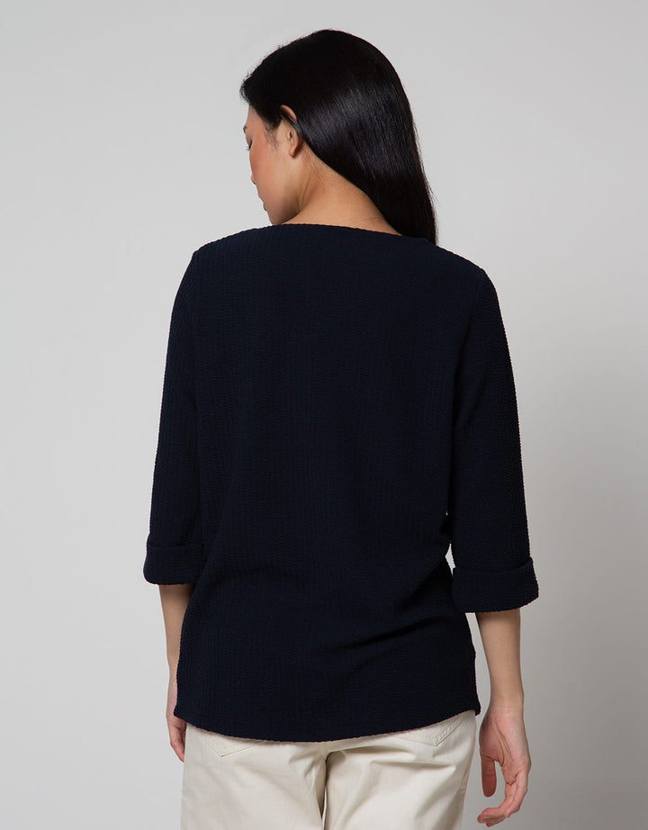 St. Yves Texture Knit Kaos Wanita