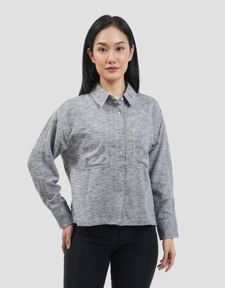 Connexion Cropped Yarndyed With Double Pocket Kemeja Wanita