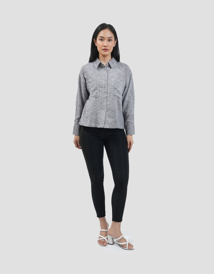 Connexion Cropped Yarndyed With Double Pocket Kemeja Wanita