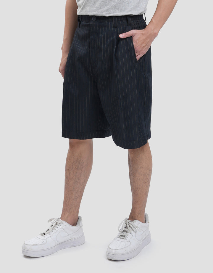 Nevada Bermuda Super Baggy Fit Clean Look Celana Pendek Pria