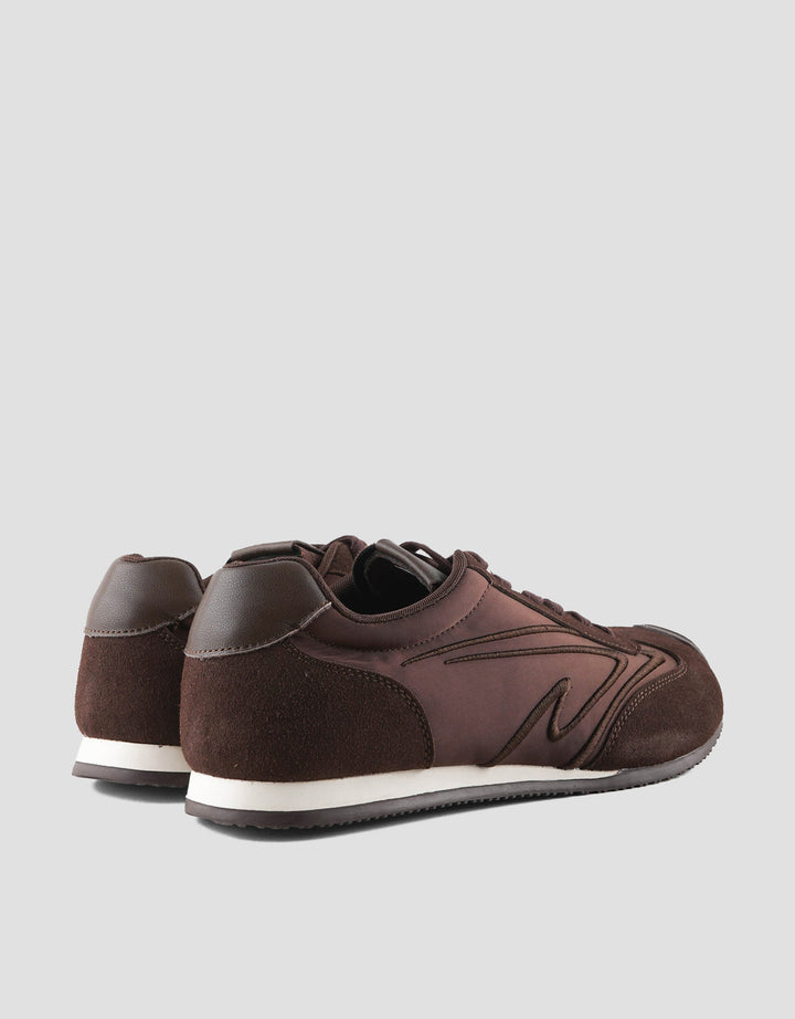 Jackson Official Yogi Sepatu Sneakers 1Jg Pria