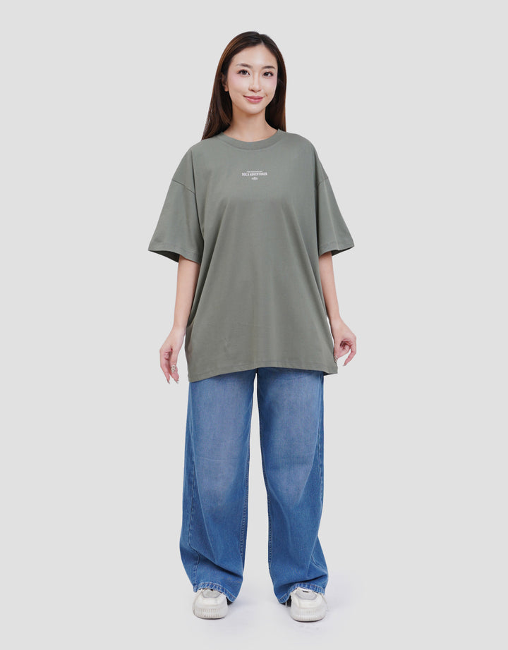Disney Print Wash Moana Kaos Oversize Wanita