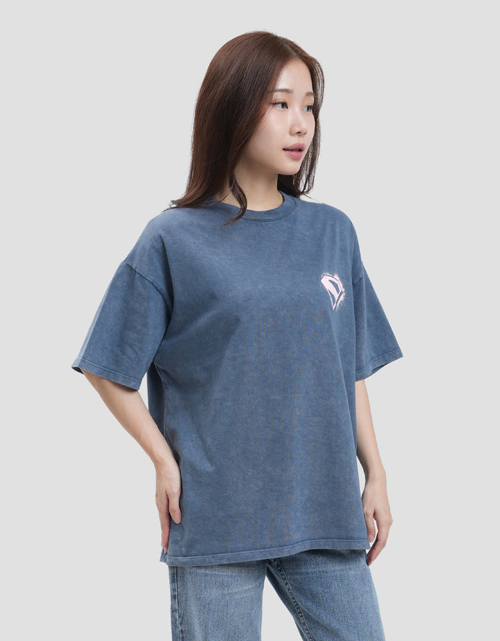 Nevada Print Wash Super Girl Wb Kaos Oversize Lengan Pendek Wanita