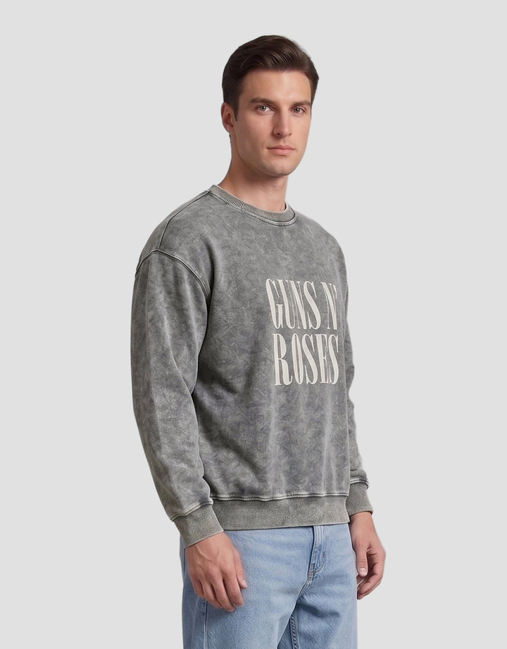 Nevada Universal Music Boxy Fit Guns & Roses Washing Sweater Pria