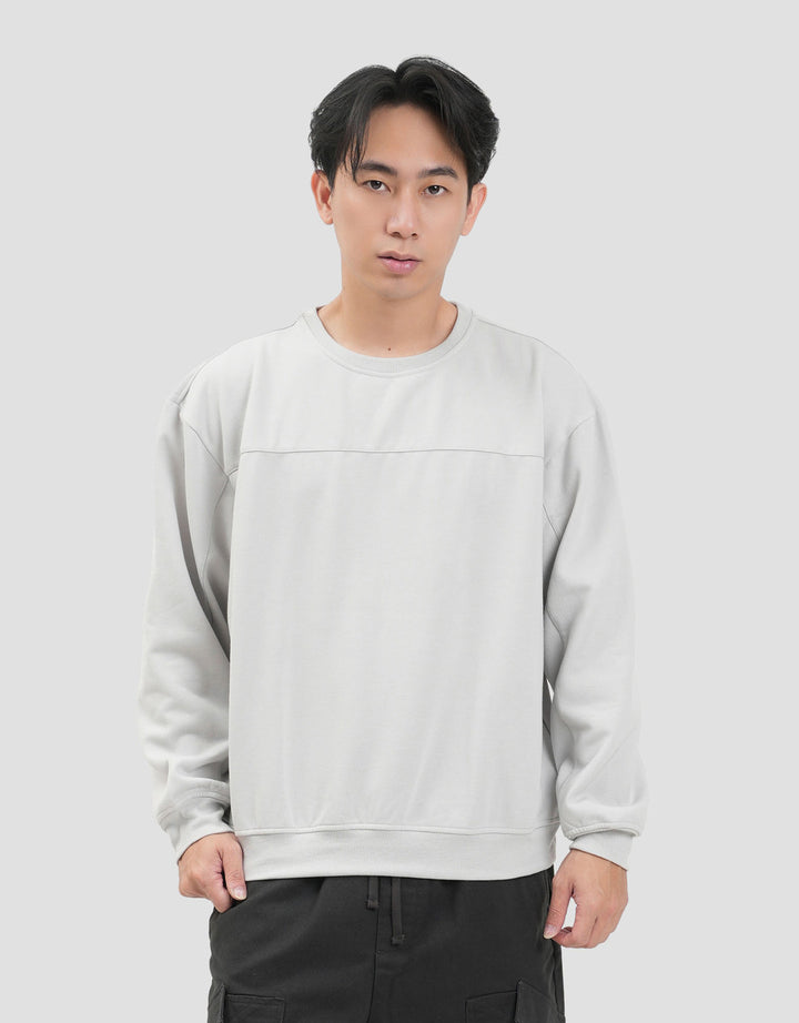 Nevada Basic Boxy Fit Cut And Sewn Sweater Pria