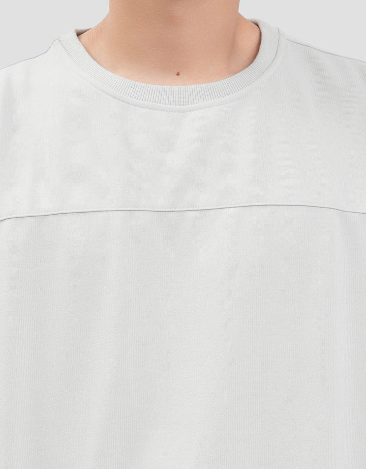 Nevada Basic Boxy Fit Cut And Sewn Sweater Pria
