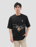 Suko Graphic Two Hand Kaos Oversize Pria