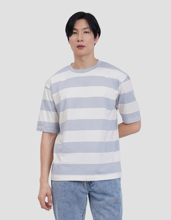 Suko Rugby Stripe Kerah Bulat Lengan Pendek Kaos Oversize Pria
