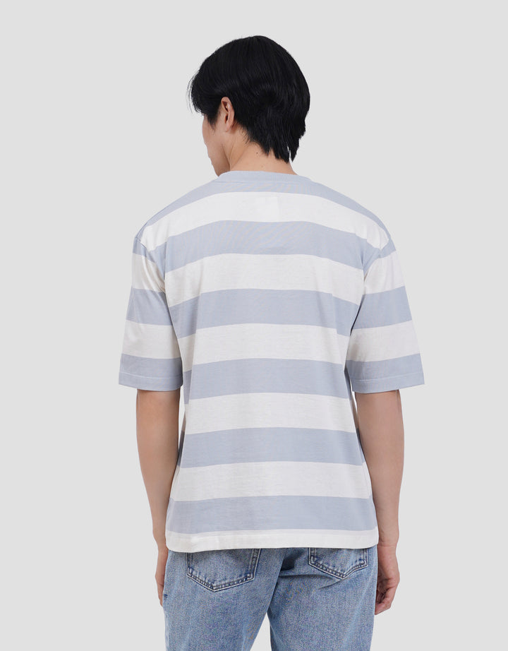 Suko Rugby Stripe Kerah Bulat Lengan Pendek Kaos Oversize Pria