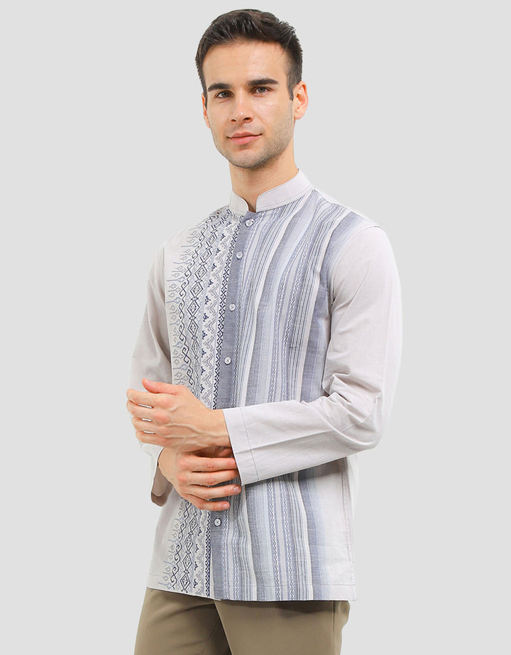 Intresse Gossamer Down Baju Koko Lengan Panjang Pria