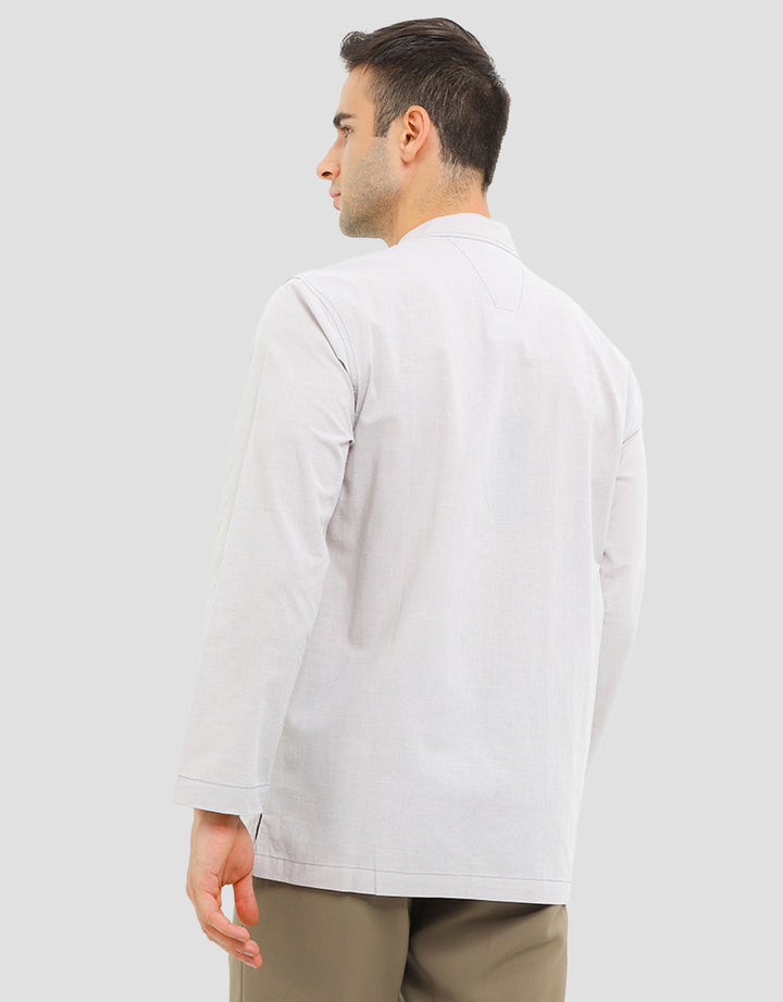 Intresse Gossamer Down Baju Koko Lengan Panjang Pria