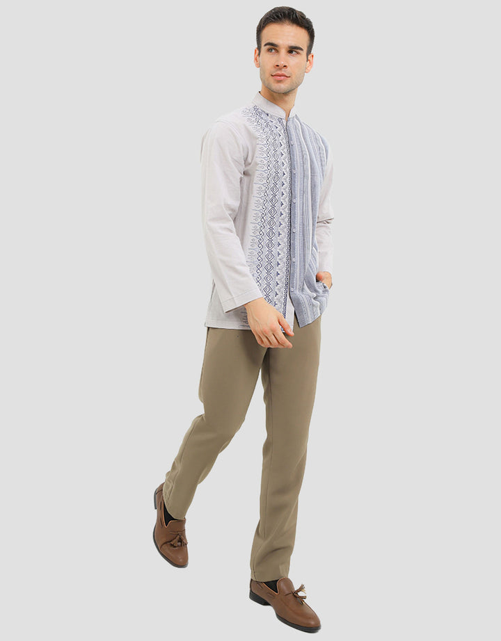 Intresse Gossamer Down Baju Koko Lengan Panjang Pria