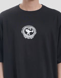 Disney Maui Monochrome Backprint Kaos Pria