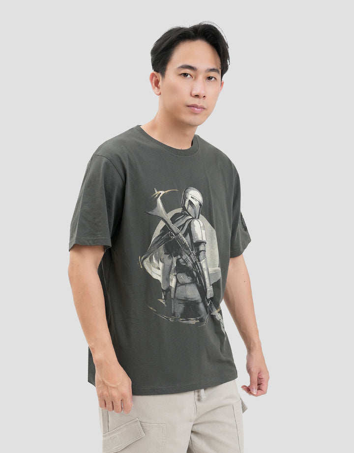 Star Wars Mandalorian Print Kaos Pria
