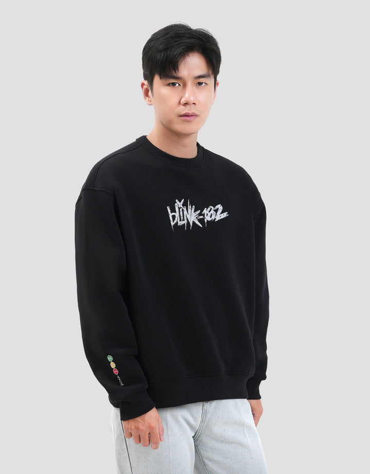 Nevada Universal Music Blink 182 Boxy Fit Sweater Pria