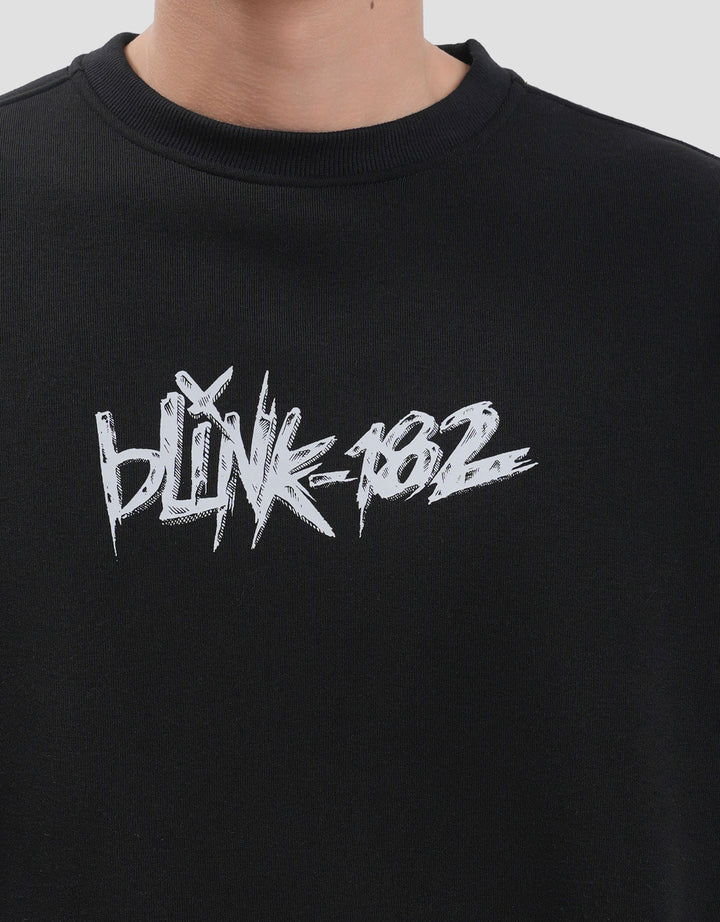 Nevada Universal Music Blink 182 Boxy Fit Sweater Pria
