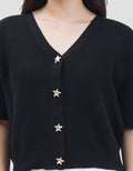 Connexion Shell Button Sweater Wanita