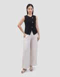 Connexion Sleeveless Look Fitted Blouse Wanita