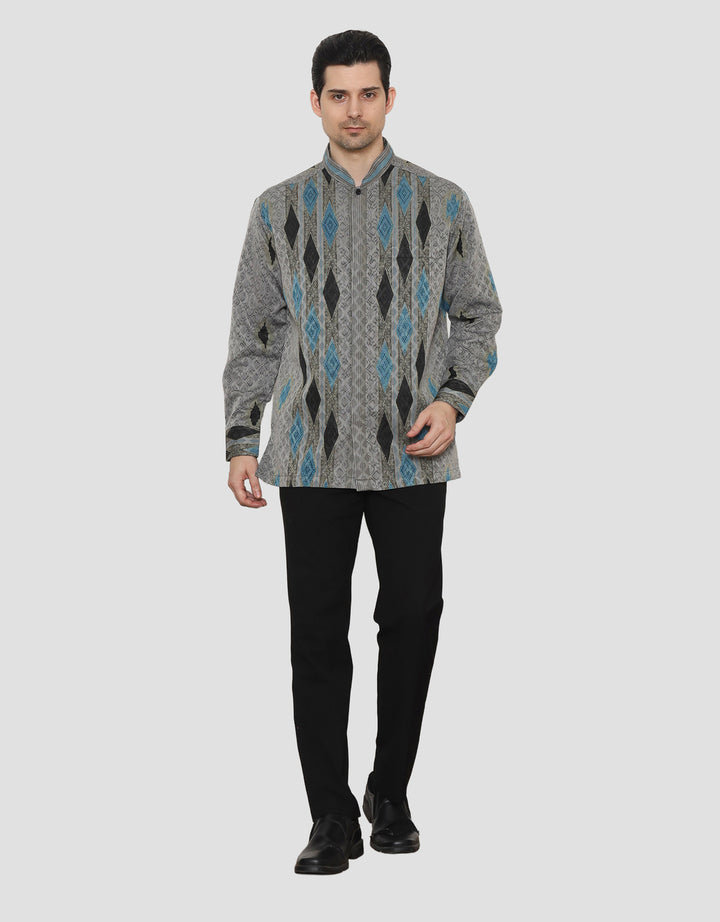Arjuna Weda Batik Geometris Kemeja Koko Pria