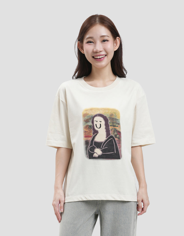 Suko Boyfriend Graphic Crop Kaos Lengan Pendek Wanita