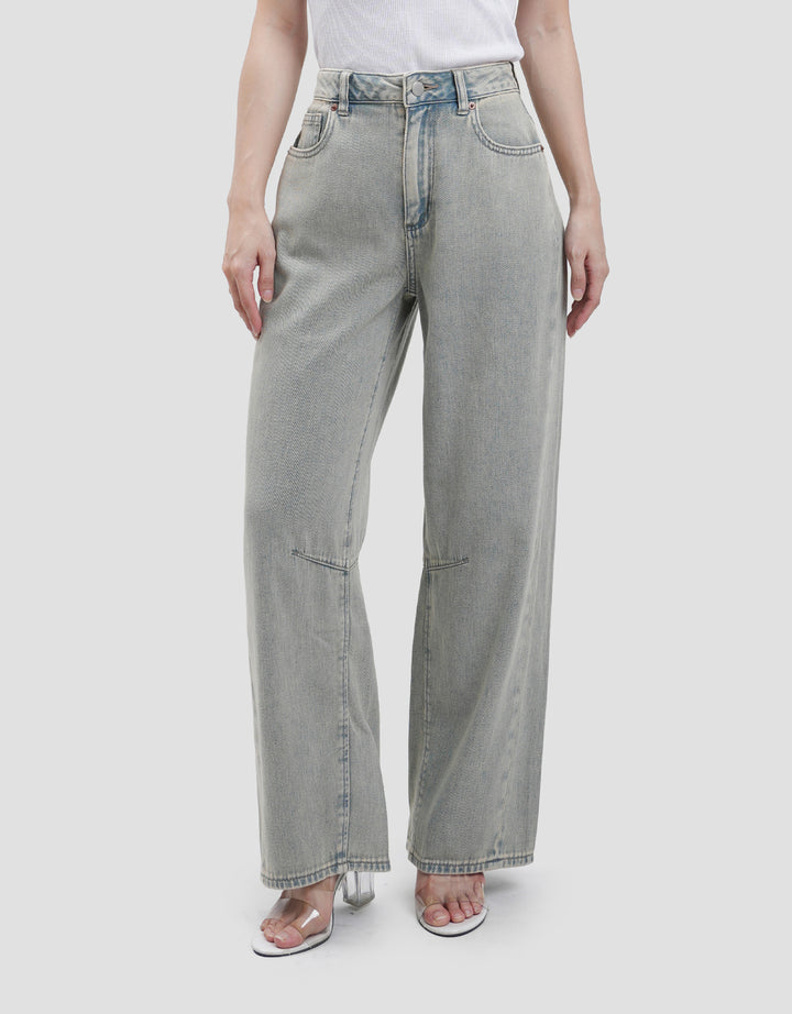 Suko Barrel Celana Panjang Jeans Wanita